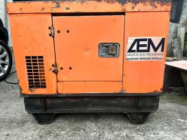 Generador diesel AEM. 6,5 KVA. Trifasica 4 KVA Monofasica. 3